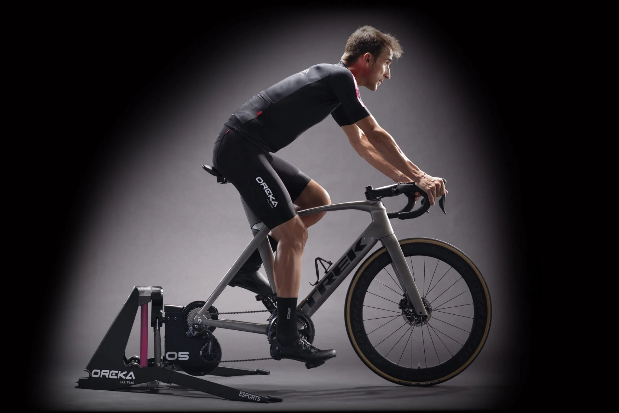 Trenażer OREKA O5 + bikefitting gratis! - obrazek 2